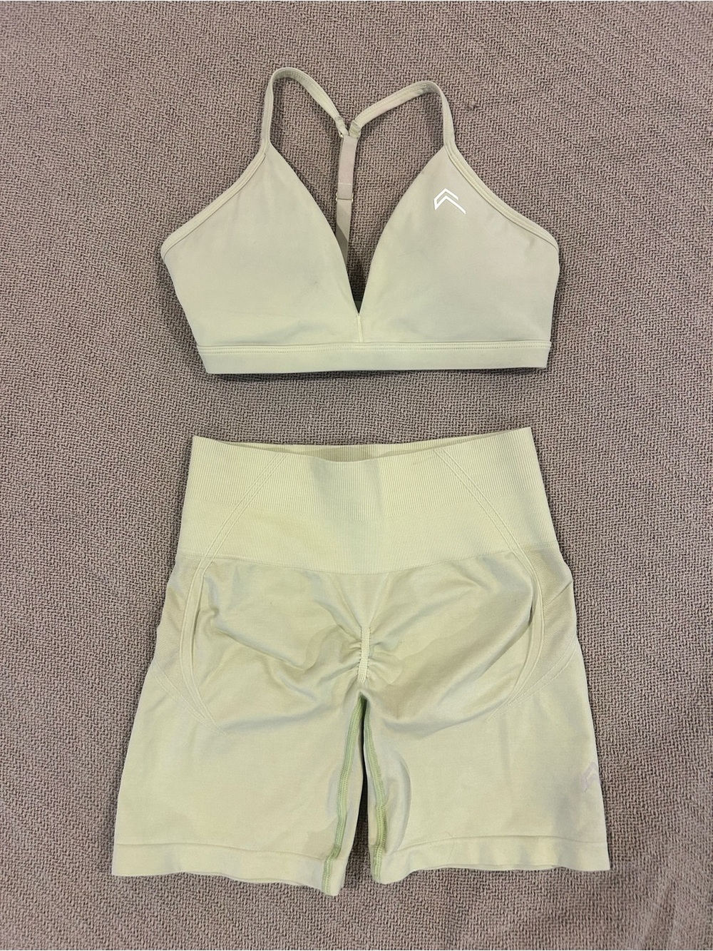 Oner Active Pale Green Seamless Bralette & High-Waist Shorts Set